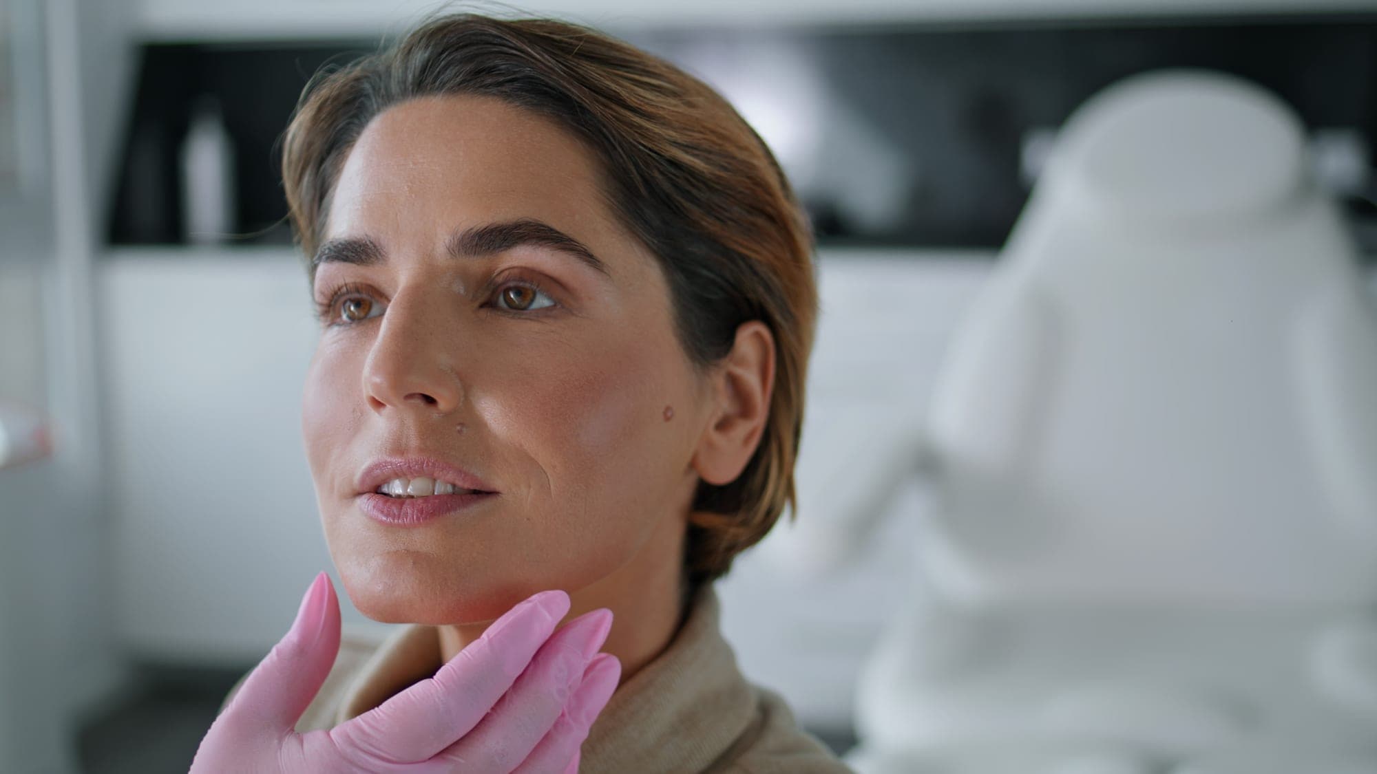 Facial implants at Renewa Clinic